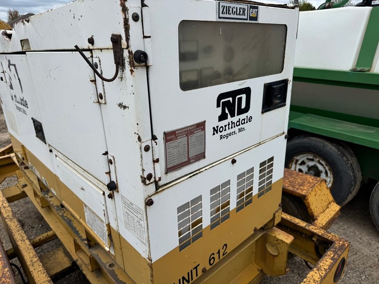 #3968-•-whisperwatt-dca-0270i-diesel-powered-ac-generator-image-15