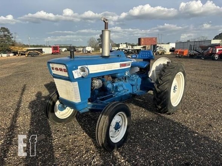 ford-3000-image-1