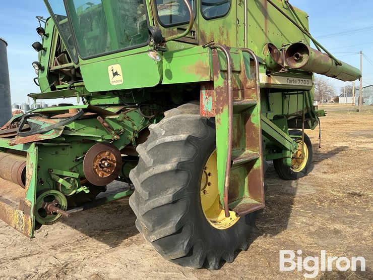 john-deere-7700-image-18