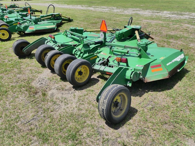 2024-john-deere-fc15r-image-3