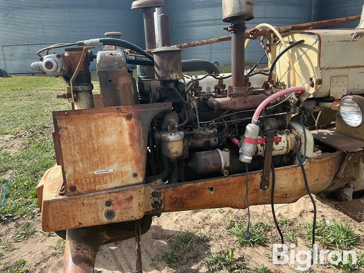 cockshutt-2wd-tractor-image-14