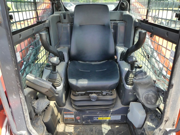 2024-kubota-svl75-3-image-14