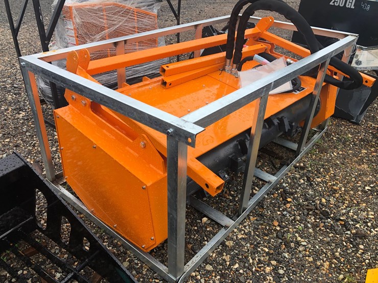 #11-•-skid-steer-60”-drum-mulcher-image-1
