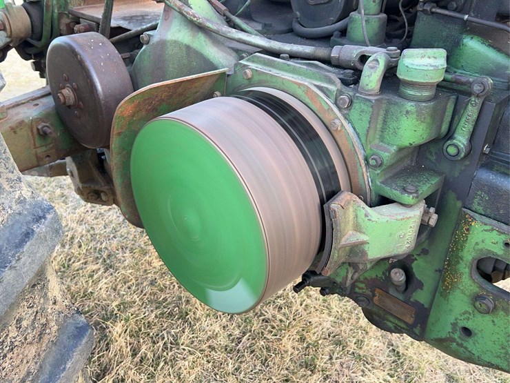 john-deere-730-image-32