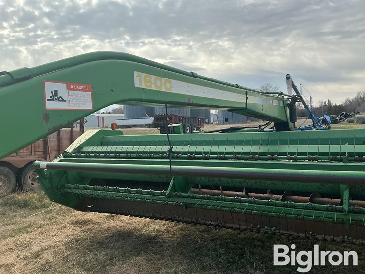 john-deere-1600-image-15