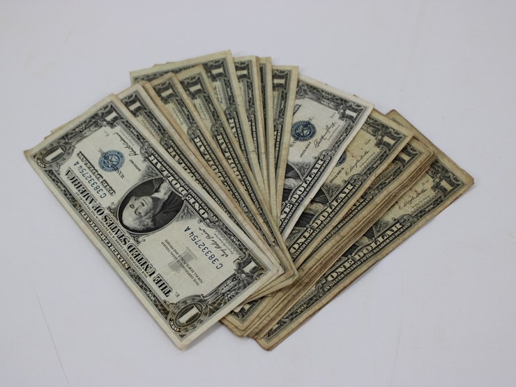 #36148-•-(20)-1957-1-dollar-silver-certificates-image-3