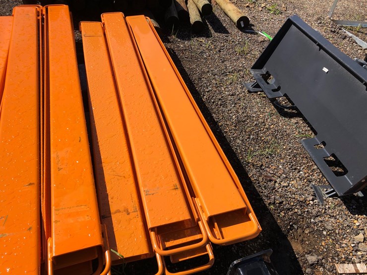 #72-•-(1)-set-6.5’-pallet-fork-extensions-image-1