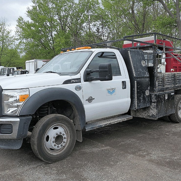 2013 FORD F450