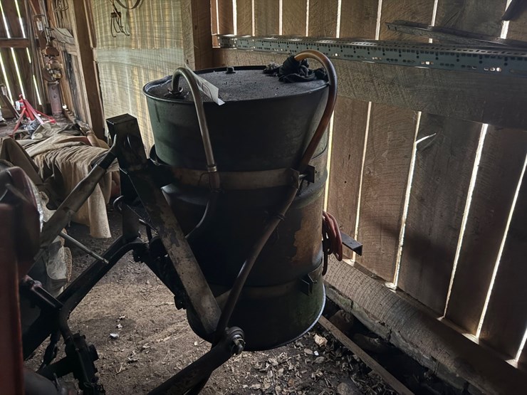 #70-•-3-pt-sprayer-image-4