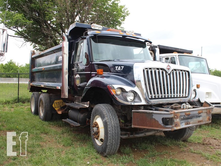 2010-international-workstar-7400-image-3