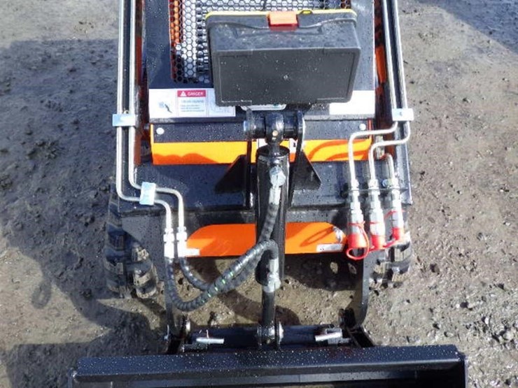 2026-sdlool-36c-skid-steer-tracked-loader-image-6