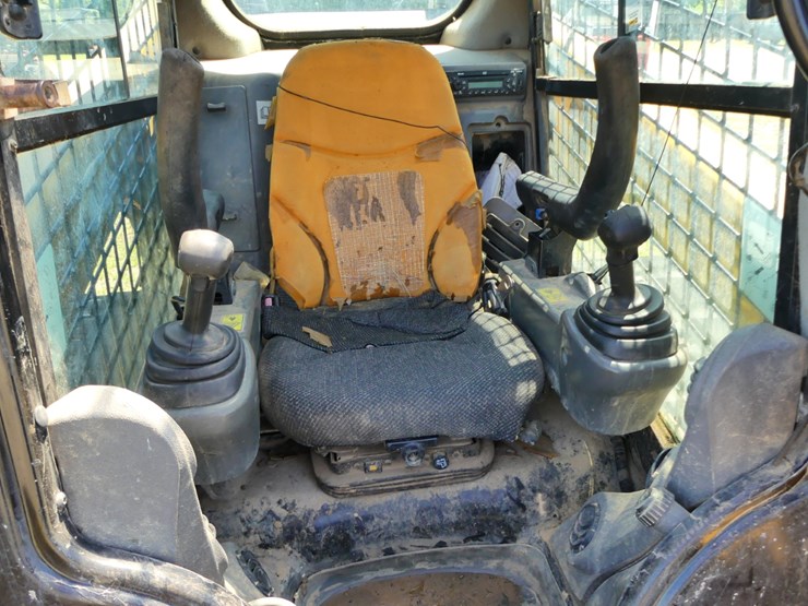 2013-caterpillar-299d-xhp-image-12
