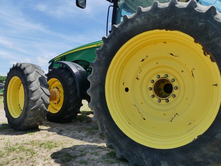 2016-john-deere-8295r-image-11