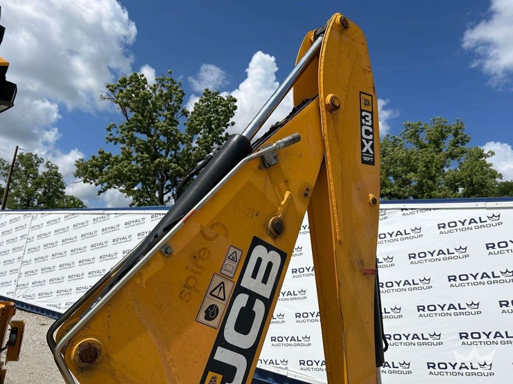 2016-jcb-3cx-image-27