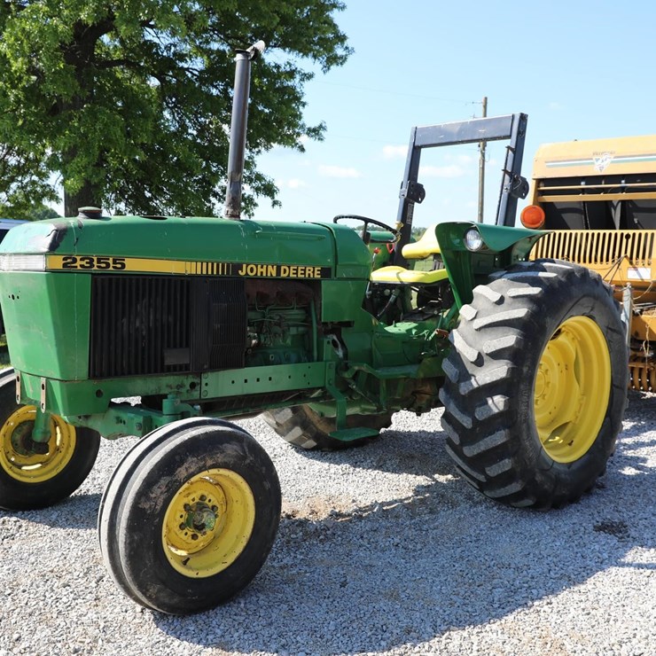 JOHN DEERE 2355