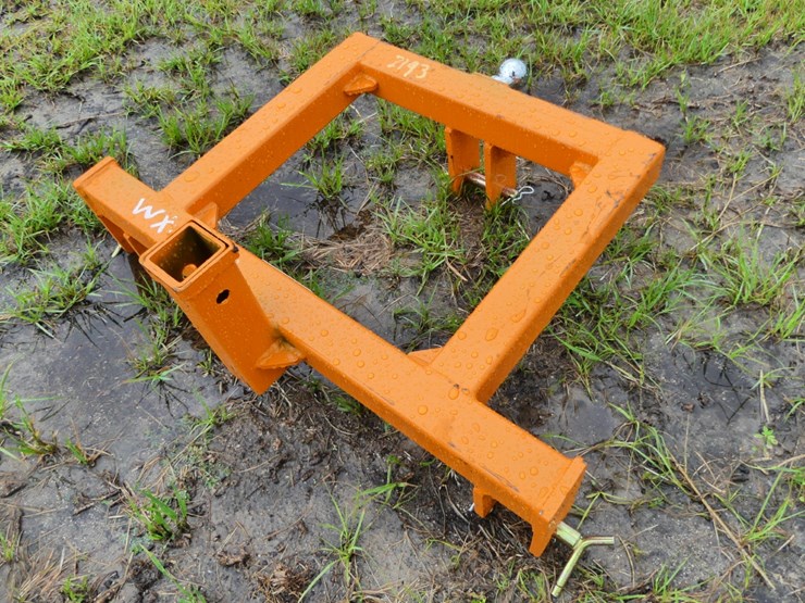 wolverine-3pt-hitch-receiver-image-1