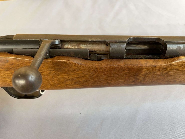mossberg-model-640kd-chuckster-.22-magnum-bolt-action-rifle-image-11