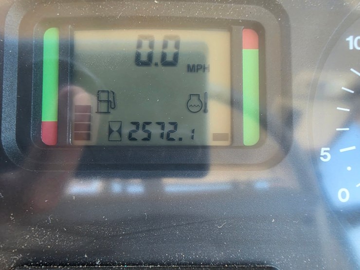 2012-john-deere-6430-image-14