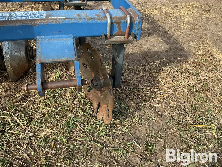 blu-jet-track-closer-image-11