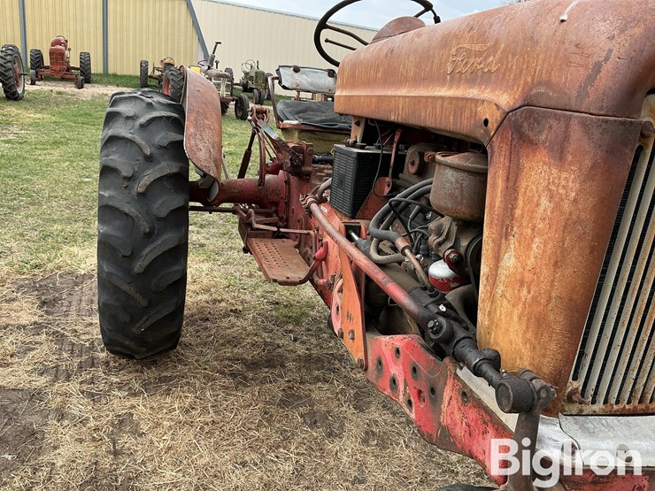 ford-900-image-10