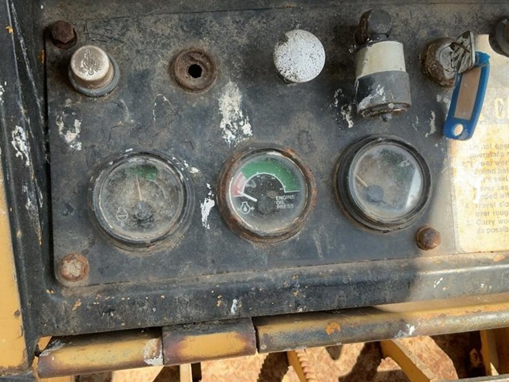 1983-john-deere-550-image-34