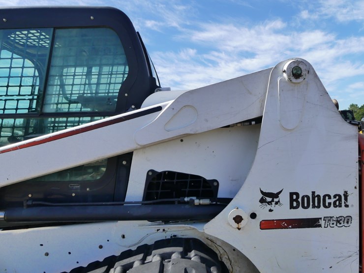 2016-bobcat-t630-image-7