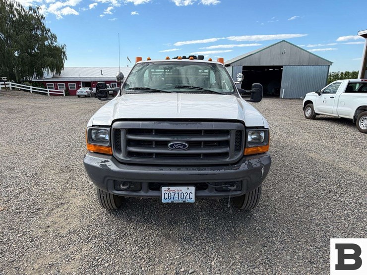 1999-ford-f550-image-9