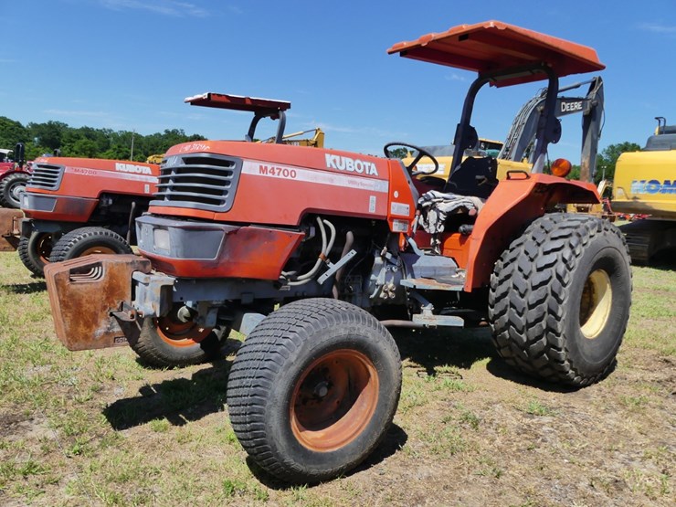 1999-kubota-m4700-image-1