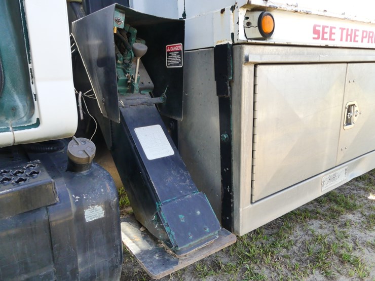 2005-caterpillar-c7-image-14