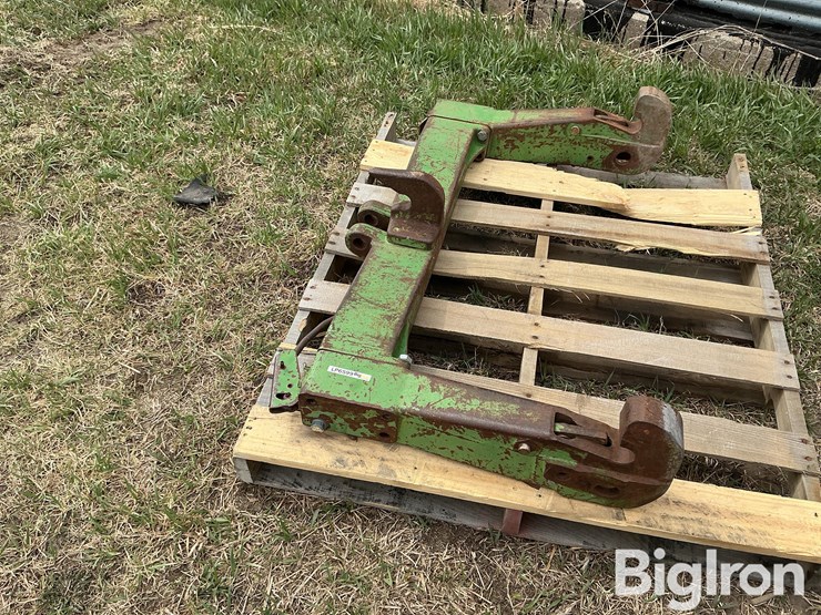 john-deere-3-pt-quick-hitch-image-8