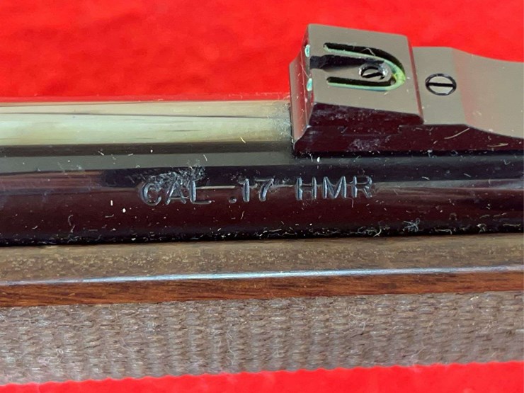 henry-repeating-arms-h001v-lever-action-rifle-.17-hmr-image-11