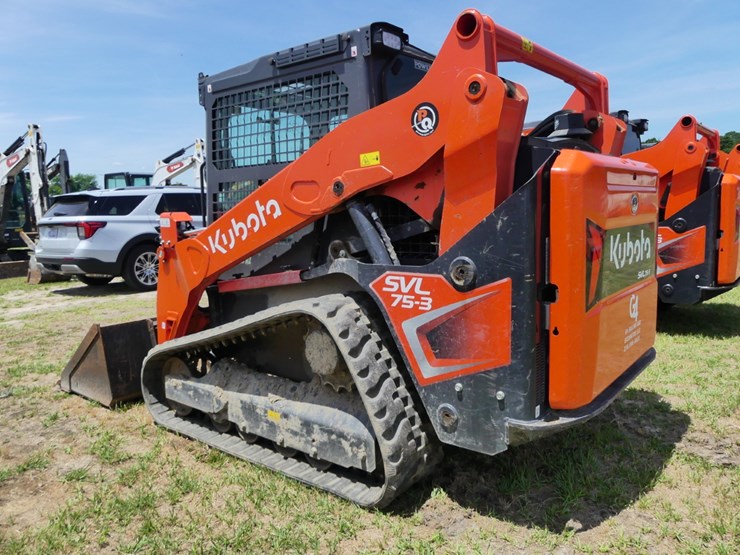2024-kubota-svl75-3-image-4