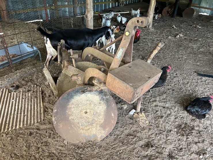 #79-•-two-bottom-disc-plow-image-1
