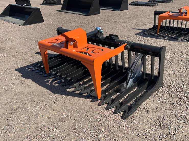 skeleton-grapple-bucket-image-1