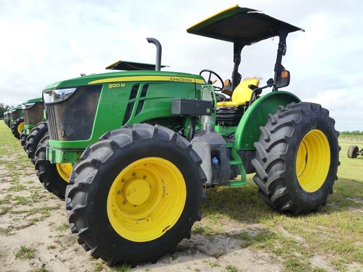2024-john-deere-5120m-image-2