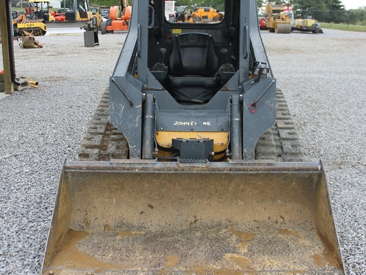 deere-317g-image-8