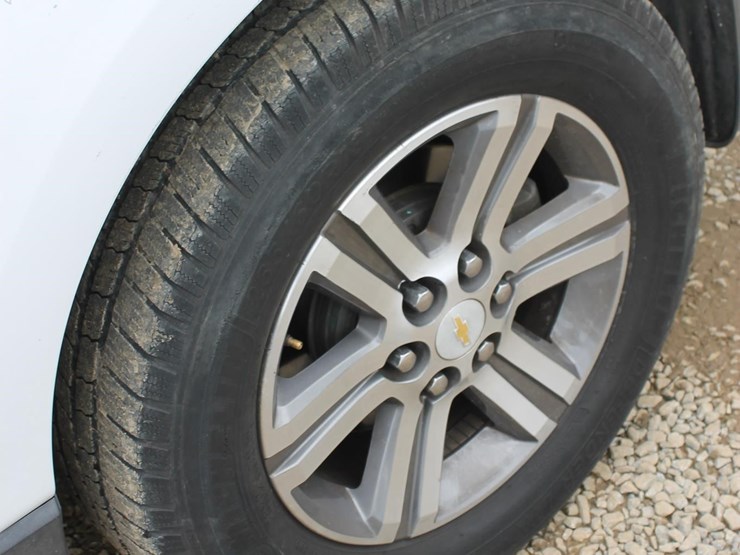 2016-chevrolet-traverse-image-8