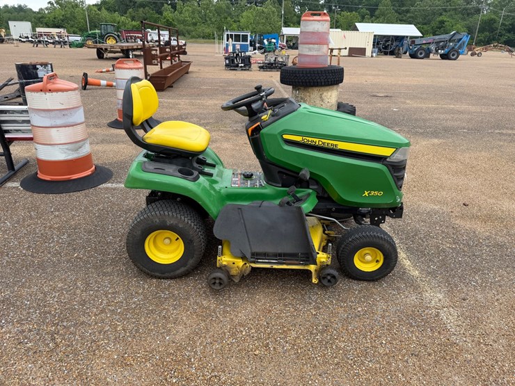 john-deere-x350-image-8