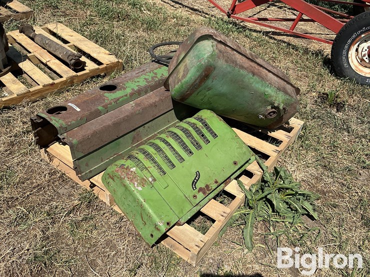 john-deere-tractor-parts-image-1