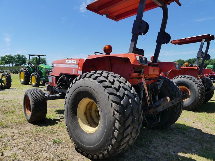 1999-kubota-m4700-image-4