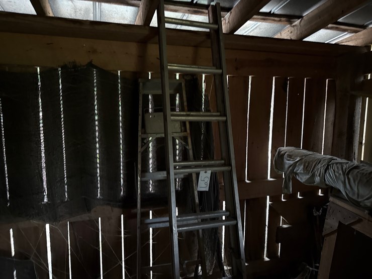 #65-•-(1)-extension-ladder-and-(1)-6’-step-ladder-image-1