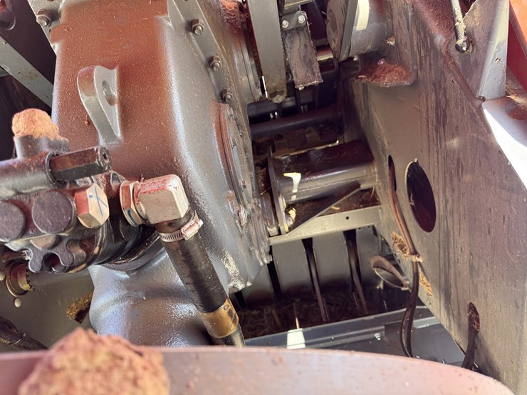 2021-massey-ferguson-2270-image-53