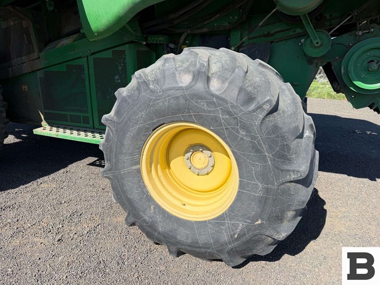 2009-john-deere-9770-sts-image-57