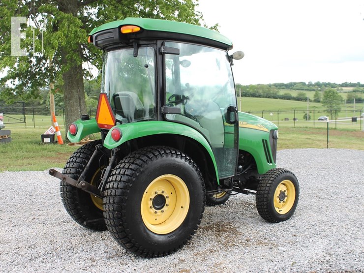 john-deere-3520-image-6