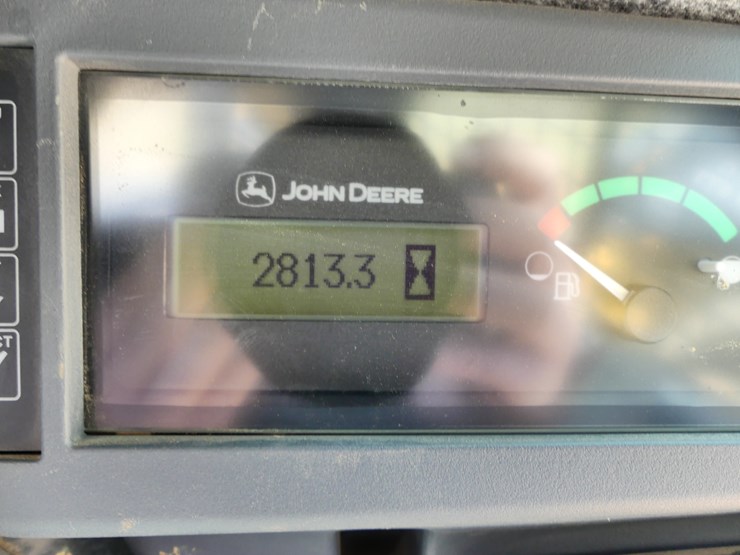 2020-deere-333g-image-17