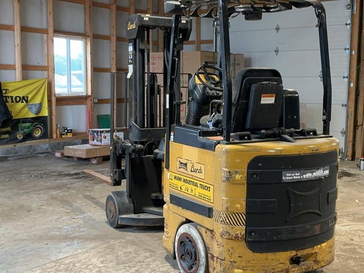 #1301-•-landoll-bendi-series-iv-electric-articulating-forklift-image-3