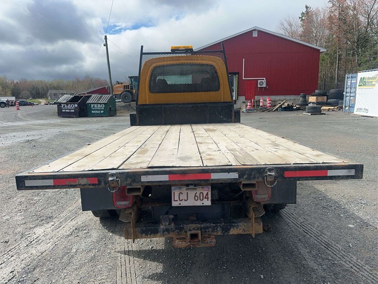 2009-gmc-topkick-c4500-image-6