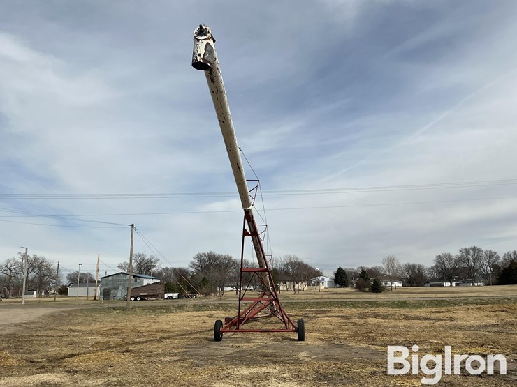 feterl-grain-auger-w/-swing-hopper-image-6
