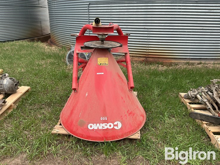 cosmo-500-dry-fertilizer-spreader-image-2