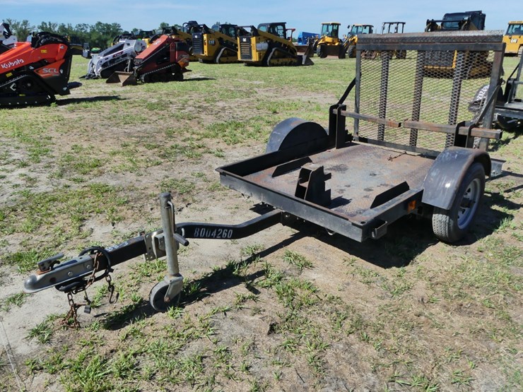 toro-equipment-trailer-image-2